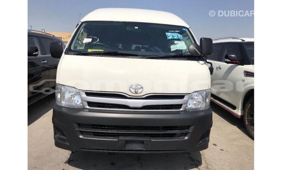Buy Import Toyota Hiace White Car in Import - Dubai in Dhufar Buy Import Toyota Hiace White Car in Import - Dubai in Dhufar