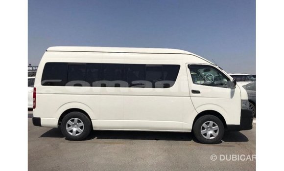 Buy Import Toyota Hiace White Car in Import - Dubai in Dhufar Buy Import Toyota Hiace White Car in Import - Dubai in Dhufar