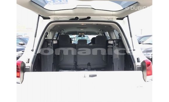 Buy Import Toyota Land Cruiser White Car in Import - Dubai in Dhufar Buy Import Toyota Land Cruiser White Car in Import - Dubai in Dhufar