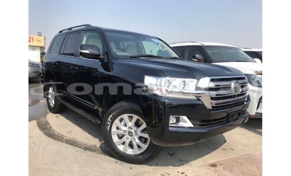 Buy Import Toyota Land Cruiser Black Car in Import - Dubai in Dhufar Buy Import Toyota Land Cruiser Black Car in Import - Dubai in Dhufar