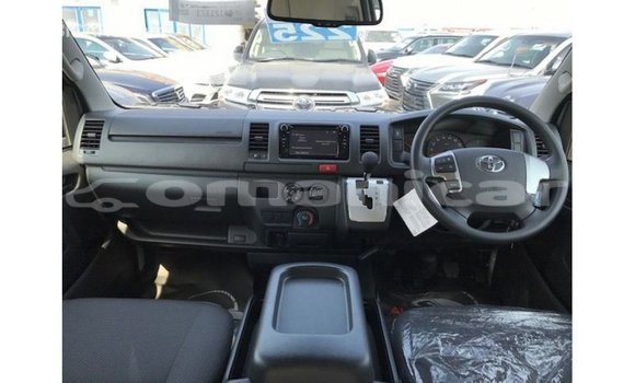 Buy Import Toyota Hiace White Car in Import - Dubai in Dhufar Buy Import Toyota Hiace White Car in Import - Dubai in Dhufar