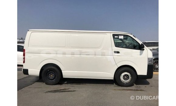 Buy Import Toyota Hiace White Car in Import - Dubai in Dhufar Buy Import Toyota Hiace White Car in Import - Dubai in Dhufar
