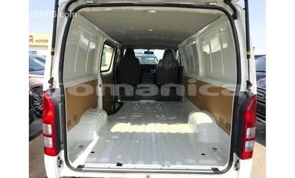 Buy Import Toyota Hiace White Car in Import - Dubai in Dhufar Buy Import Toyota Hiace White Car in Import - Dubai in Dhufar