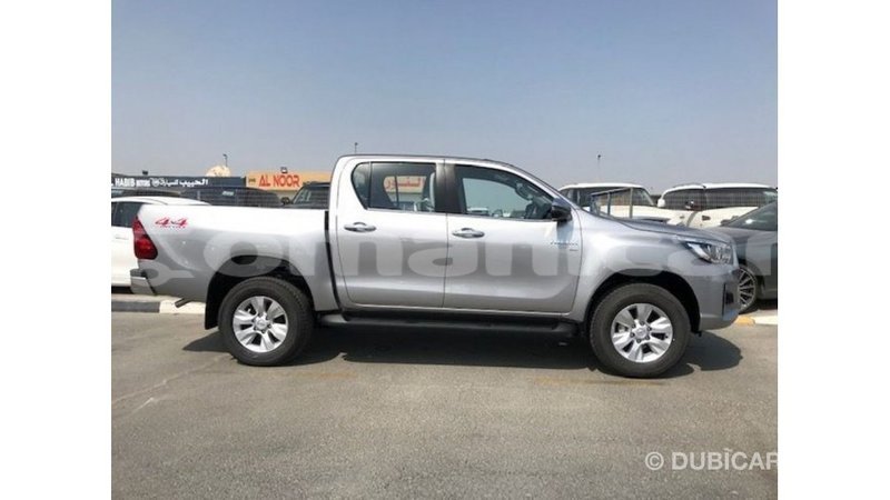 Big with watermark toyota hilux dhufar import dubai 2857
