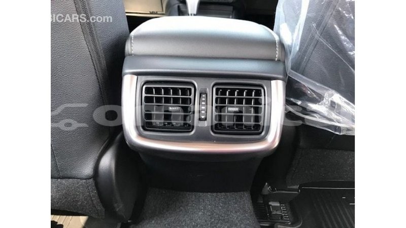 Big with watermark toyota hilux dhufar import dubai 2857