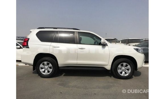 Buy Import Toyota Prado White Car in Import - Dubai in Dhufar Buy Import Toyota Prado White Car in Import - Dubai in Dhufar
