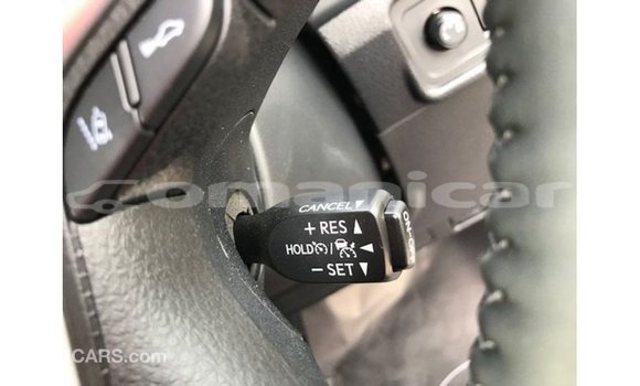 Buy Import Toyota Prado White Car in Import - Dubai in Dhufar Buy Import Toyota Prado White Car in Import - Dubai in Dhufar