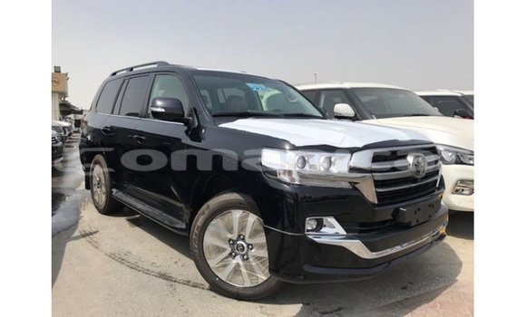 Buy Import Toyota Land Cruiser Black Car in Import - Dubai in Dhufar Buy Import Toyota Land Cruiser Black Car in Import - Dubai in Dhufar