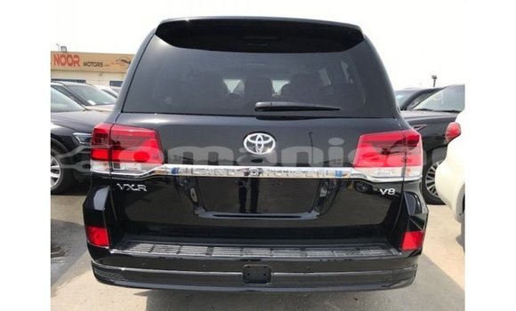Buy Import Toyota Land Cruiser Black Car in Import - Dubai in Dhufar Buy Import Toyota Land Cruiser Black Car in Import - Dubai in Dhufar