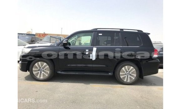 Buy Import Toyota Land Cruiser Black Car in Import - Dubai in Dhufar Buy Import Toyota Land Cruiser Black Car in Import - Dubai in Dhufar