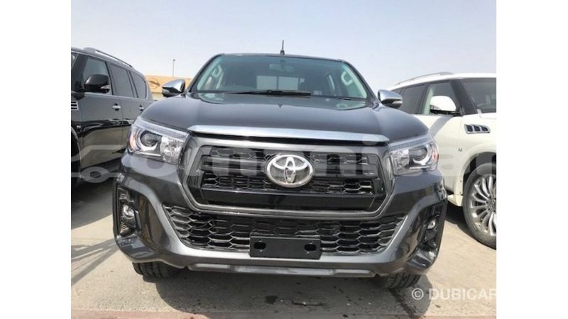 Big with watermark toyota hilux dhufar import dubai 2862