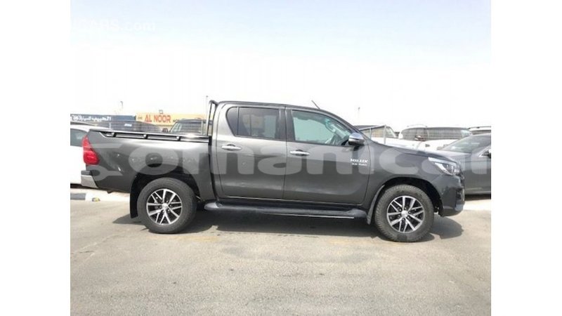 Big with watermark toyota hilux dhufar import dubai 2862