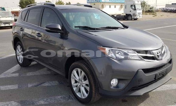 Buy Import Toyota RAV4 Other Car in Import - Dubai in Dhufar Buy Import Toyota RAV4 Other Car in Import - Dubai in Dhufar