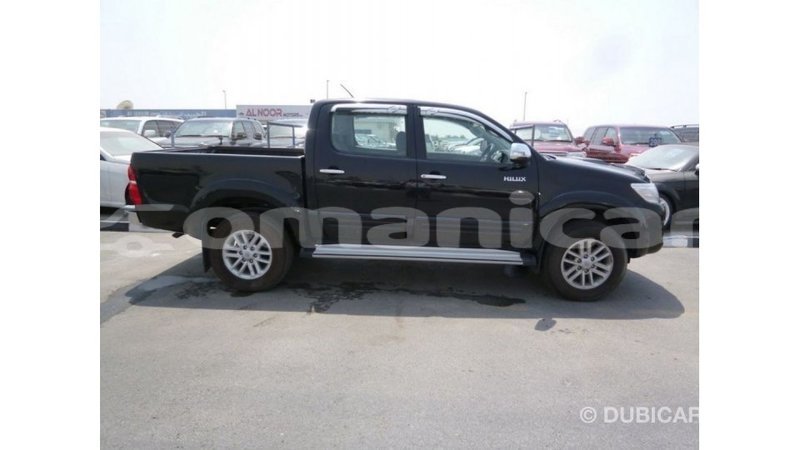 Big with watermark toyota hilux dhufar import dubai 2870