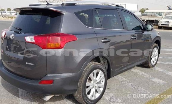 Buy Import Toyota RAV4 Other Car in Import - Dubai in Dhufar Buy Import Toyota RAV4 Other Car in Import - Dubai in Dhufar