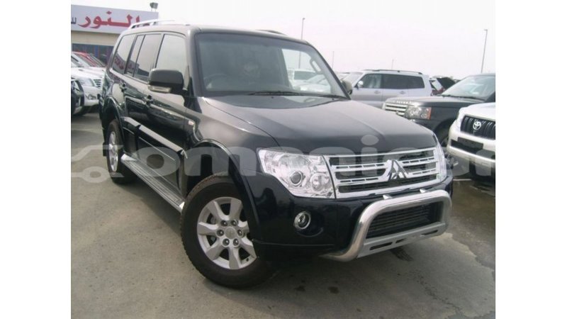 Big with watermark mitsubishi pajero dhufar import dubai 2882