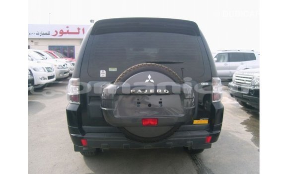 Buy Import Mitsubishi Pajero Black Car in Import - Dubai in Dhufar Buy Import Mitsubishi Pajero Black Car in Import - Dubai in Dhufar