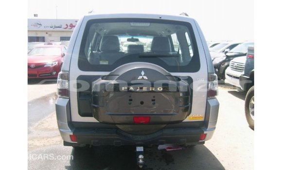 Buy Import Mitsubishi Pajero Other Car in Import - Dubai in Dhufar Buy Import Mitsubishi Pajero Other Car in Import - Dubai in Dhufar