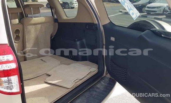 Buy Import Toyota RAV4 Other Car in Import - Dubai in Dhufar Buy Import Toyota RAV4 Other Car in Import - Dubai in Dhufar
