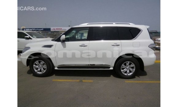 Buy Import Nissan Patrol White Car in Import - Dubai in Dhufar Buy Import Nissan Patrol White Car in Import - Dubai in Dhufar