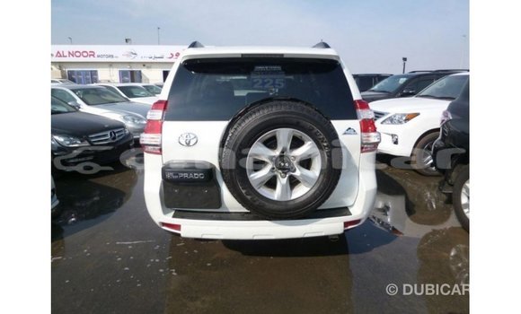 Buy Import Toyota Prado White Car in Import - Dubai in Dhufar Buy Import Toyota Prado White Car in Import - Dubai in Dhufar