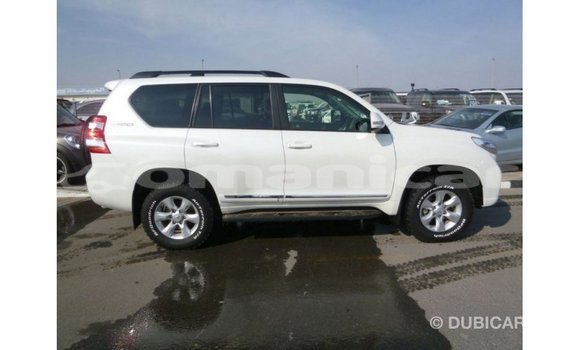 Buy Import Toyota Prado White Car in Import - Dubai in Dhufar Buy Import Toyota Prado White Car in Import - Dubai in Dhufar
