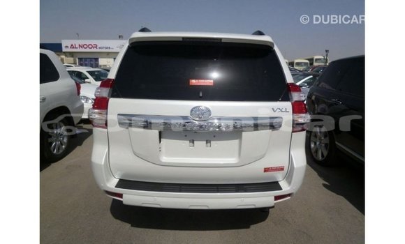 Buy Import Toyota Prado White Car in Import - Dubai in Dhufar Buy Import Toyota Prado White Car in Import - Dubai in Dhufar