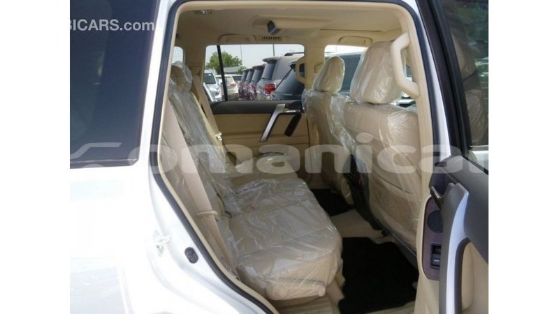 Big with watermark toyota prado dhufar import dubai 2898