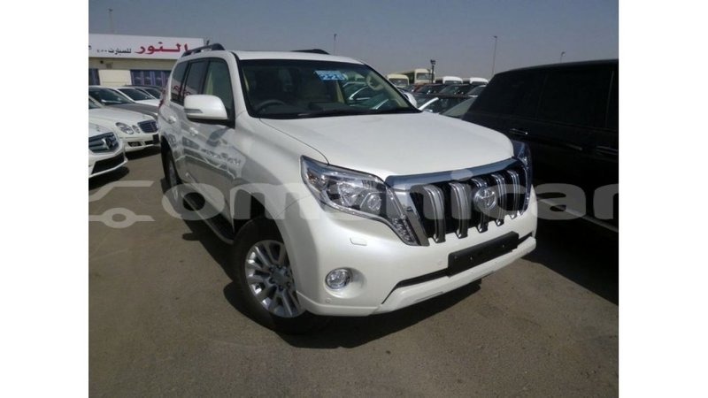 Big with watermark toyota prado dhufar import dubai 2899