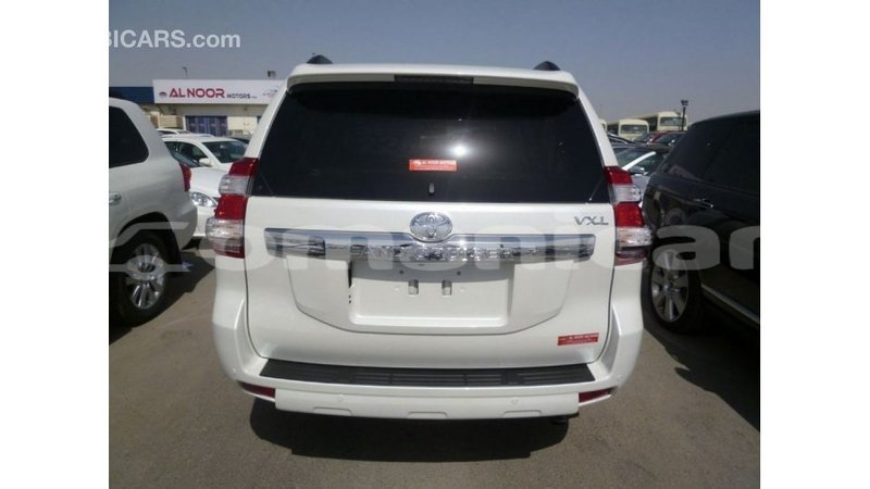 Big with watermark toyota prado dhufar import dubai 2899
