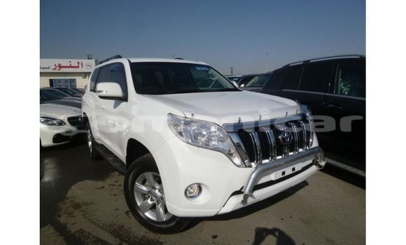 Buy Import Toyota Prado White Car in Import - Dubai in Dhufar Buy Import Toyota Prado White Car in Import - Dubai in Dhufar