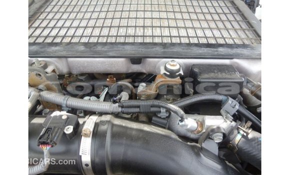 Buy Import Toyota Land Cruiser White Car in Import - Dubai in Dhufar Buy Import Toyota Land Cruiser White Car in Import - Dubai in Dhufar