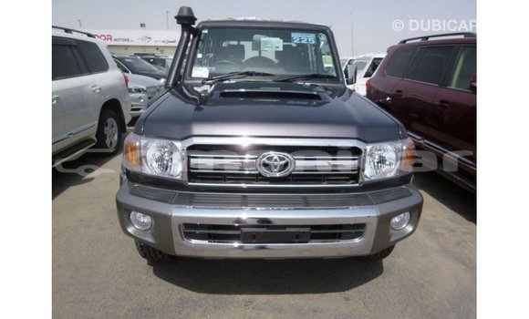 Buy Import Toyota Land Cruiser Other Car in Import - Dubai in Dhufar Buy Import Toyota Land Cruiser Other Car in Import - Dubai in Dhufar