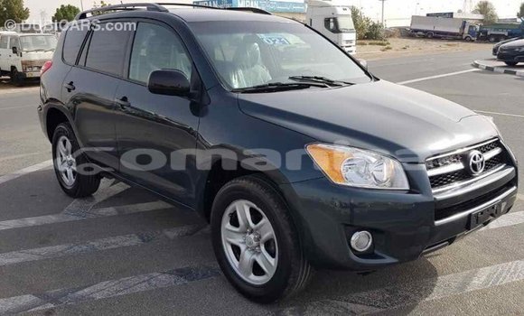 Buy Import Toyota RAV4 Green Car in Import - Dubai in Dhufar Buy Import Toyota RAV4 Green Car in Import - Dubai in Dhufar