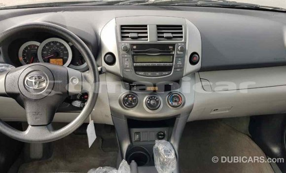 Buy Import Toyota RAV4 Green Car in Import - Dubai in Dhufar Buy Import Toyota RAV4 Green Car in Import - Dubai in Dhufar