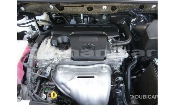 Buy Import Toyota 4Runner White Car in Import - Dubai in Dhufar Buy Import Toyota 4Runner White Car in Import - Dubai in Dhufar