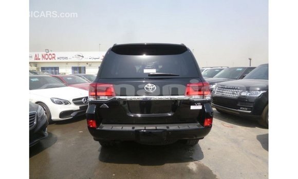 Buy Import Toyota Land Cruiser Black Car in Import - Dubai in Dhufar Buy Import Toyota Land Cruiser Black Car in Import - Dubai in Dhufar