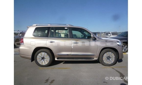 Buy Import Toyota Land Cruiser Other Car in Import - Dubai in Dhufar Buy Import Toyota Land Cruiser Other Car in Import - Dubai in Dhufar