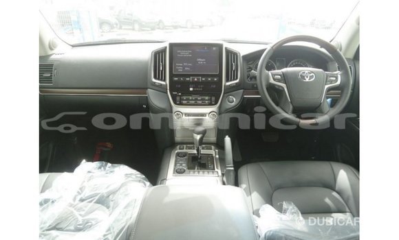 Buy Import Toyota Land Cruiser Black Car in Import - Dubai in Dhufar Buy Import Toyota Land Cruiser Black Car in Import - Dubai in Dhufar