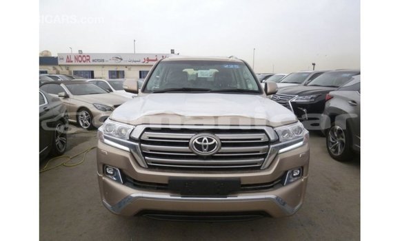 Buy Import Toyota Land Cruiser Other Car in Import - Dubai in Dhufar Buy Import Toyota Land Cruiser Other Car in Import - Dubai in Dhufar