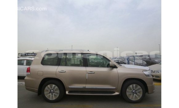 Buy Import Toyota Land Cruiser Other Car in Import - Dubai in Dhufar Buy Import Toyota Land Cruiser Other Car in Import - Dubai in Dhufar