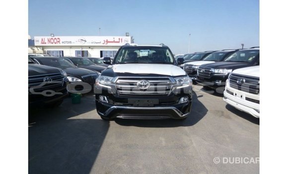 Buy Import Toyota Land Cruiser Black Car in Import - Dubai in Dhufar Buy Import Toyota Land Cruiser Black Car in Import - Dubai in Dhufar