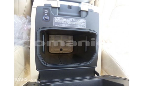 Buy Import Toyota Land Cruiser Other Car in Import - Dubai in Dhufar Buy Import Toyota Land Cruiser Other Car in Import - Dubai in Dhufar