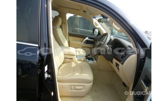 Buy Import Toyota Land Cruiser Blue Car in Import - Dubai in Dhufar Buy Import Toyota Land Cruiser Blue Car in Import - Dubai in Dhufar