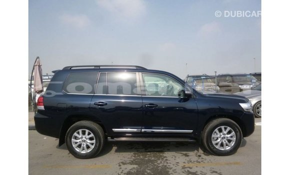 Buy Import Toyota Land Cruiser Blue Car in Import - Dubai in Dhufar Buy Import Toyota Land Cruiser Blue Car in Import - Dubai in Dhufar