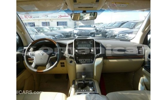 Buy Import Toyota Land Cruiser Other Car in Import - Dubai in Dhufar Buy Import Toyota Land Cruiser Other Car in Import - Dubai in Dhufar