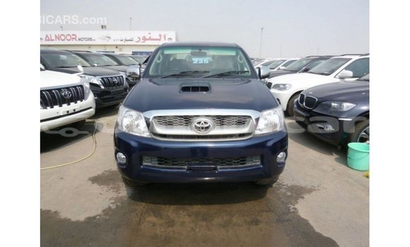 Buy Import Toyota Hilux Blue Car in Import - Dubai in Dhufar Buy Import Toyota Hilux Blue Car in Import - Dubai in Dhufar