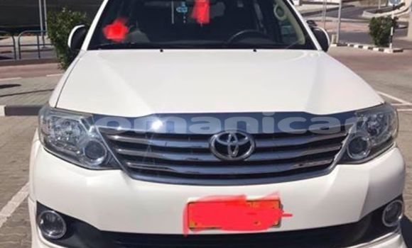 Buy Used Toyota Fortuner White Car in Muscat in Masqat