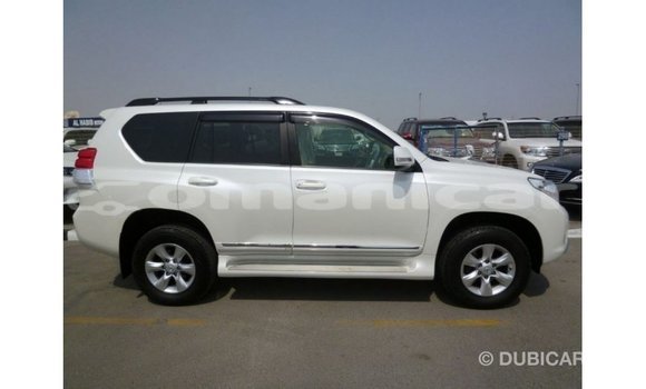 Buy Import Toyota Prado White Car in Import - Dubai in Dhufar Buy Import Toyota Prado White Car in Import - Dubai in Dhufar