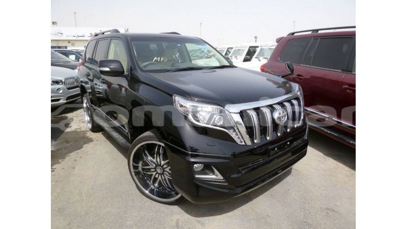 Big with watermark toyota prado dhufar import dubai 2955